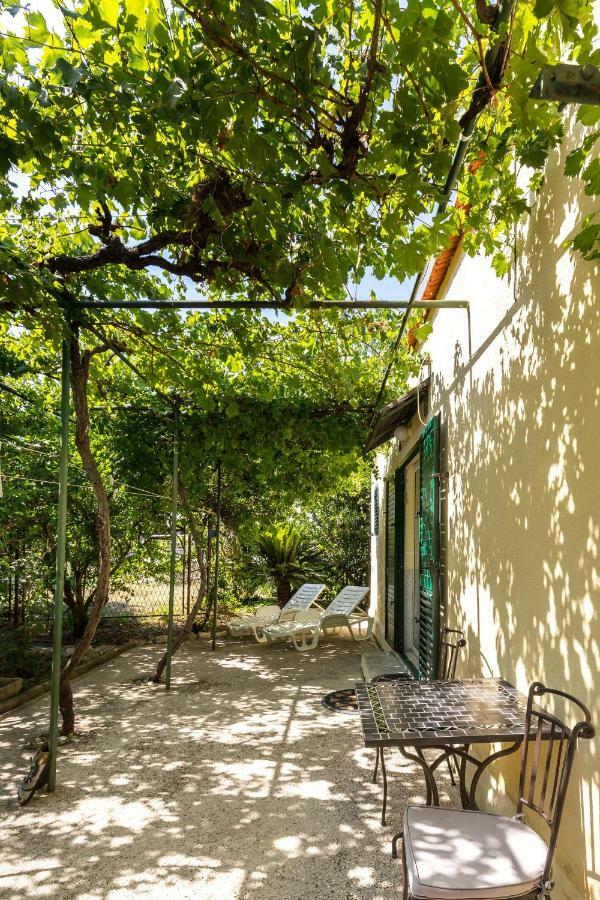 Holiday Home Jovis Drvenik  Exterior photo